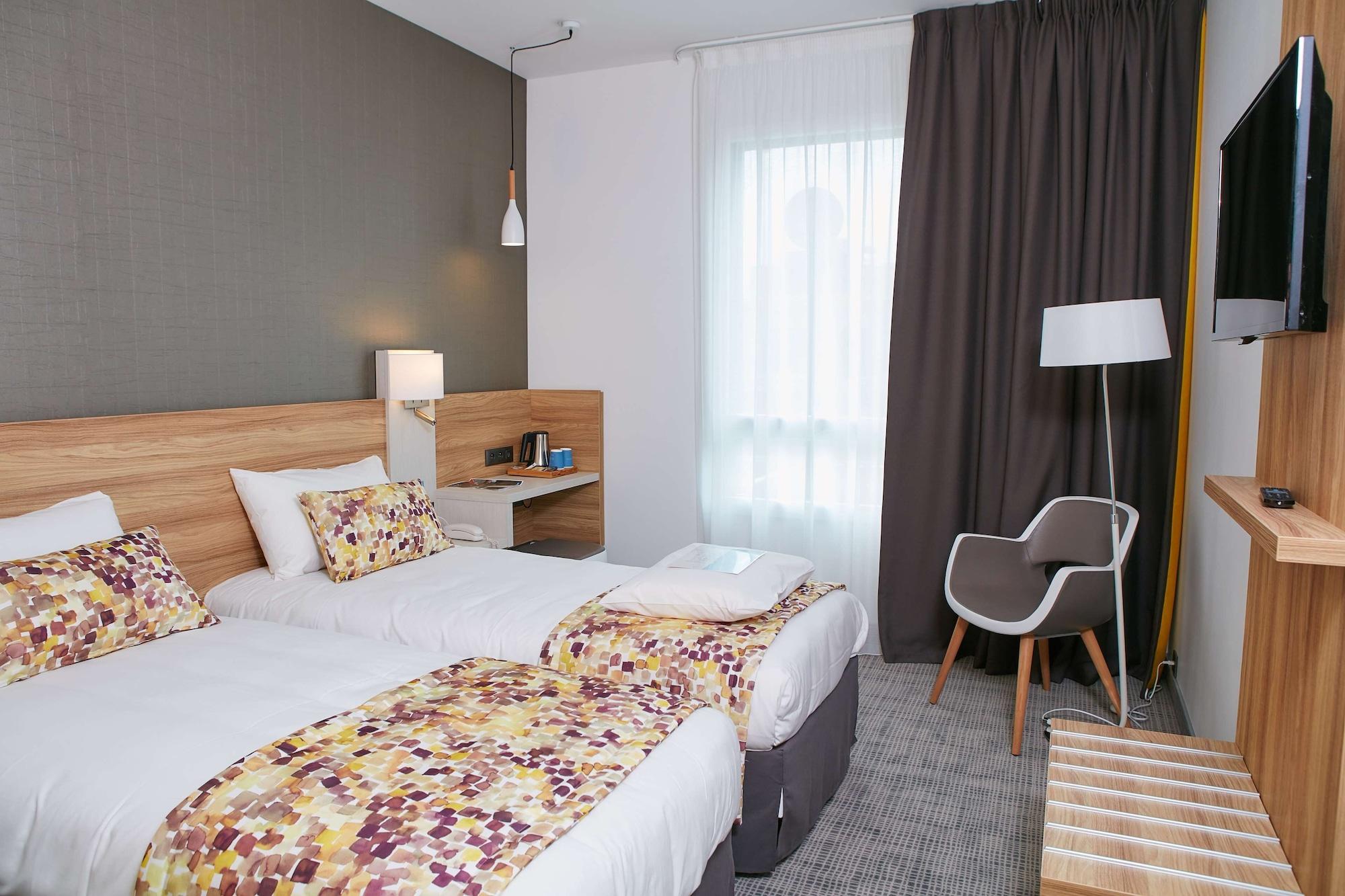 กีริอาด ปงตาร์ลิเย Hotel ปงตาร์ลีเย ภายนอก รูปภาพ