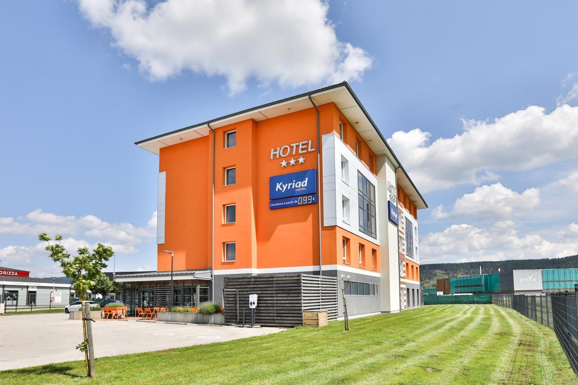 กีริอาด ปงตาร์ลิเย Hotel ปงตาร์ลีเย ภายนอก รูปภาพ