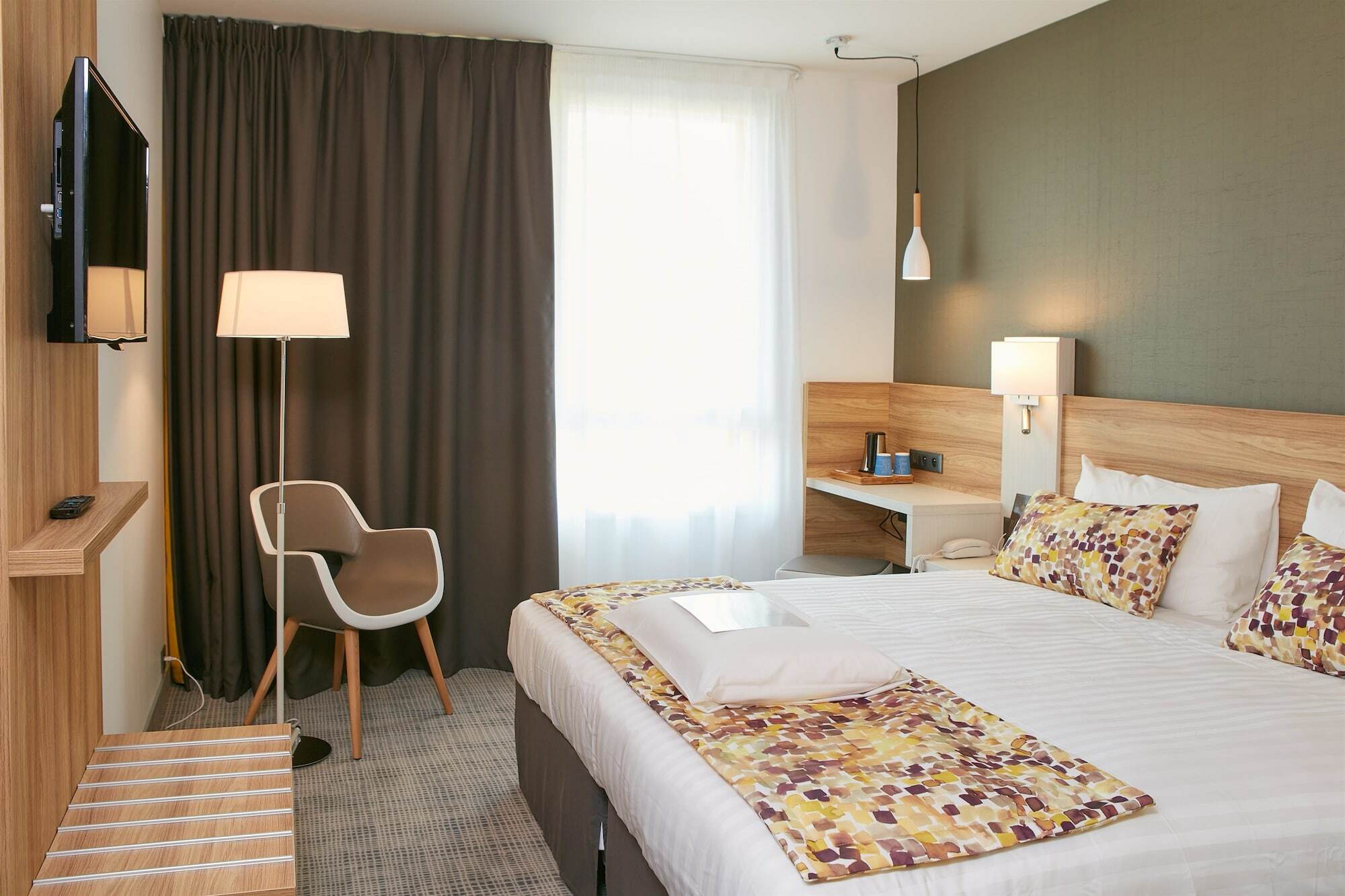 กีริอาด ปงตาร์ลิเย Hotel ปงตาร์ลีเย ภายนอก รูปภาพ
